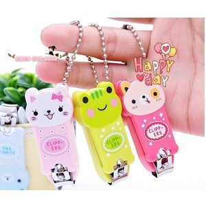 

OTS 107 - Gantungan kunci Gunting alat potong / pemotong kuku karakter animal lucu gantungan tas