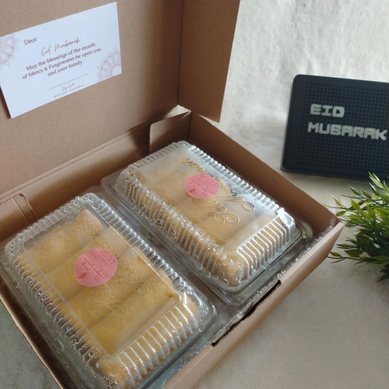 

Hampers Lebaran / Hampers Murah / Hampers Idul Fitri / Hampers Risoles Frozen SEMILIR 2