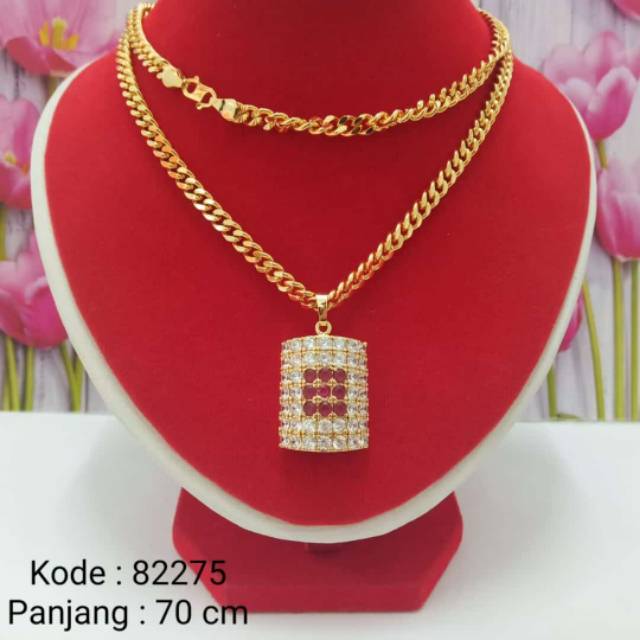 KALUNG RANTAI WANITA LIONTIN KOTAK CANTIK DAN UNIK KALUNG LAPIS EMAS IMITASI