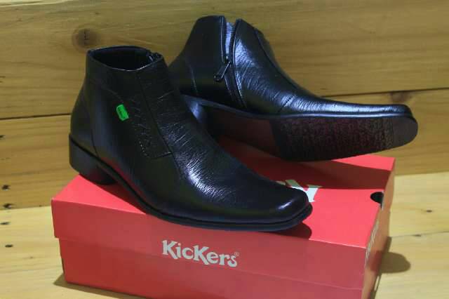 DM Sepatu Kerja Pria Kickers Pantofel High Kulit Kantor Formal Resmi Casual Sneakers Murah Pesta PDL