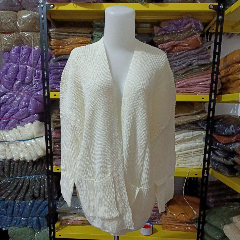 OVERSIZE LAVELLA PREMIUM CARDIGAN RAJUT TEBAL-Broken white