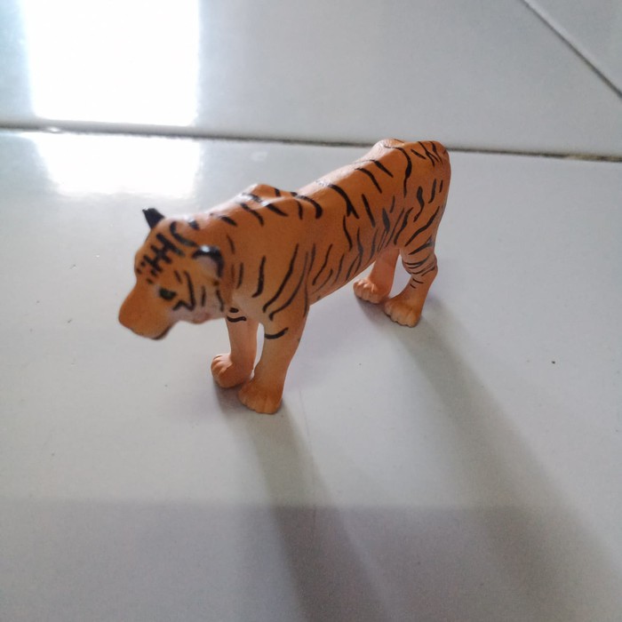 Takara Tomy Ania Tiger Tomica