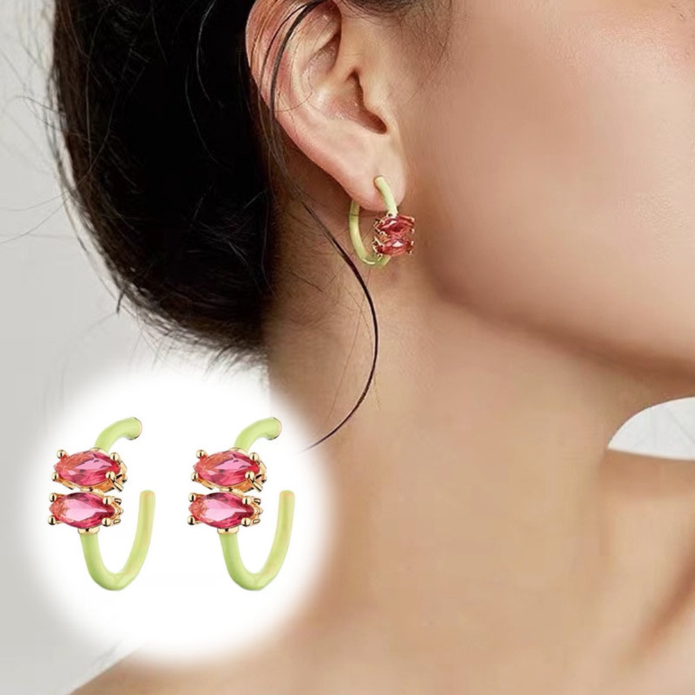 Anting Tusuk Gantung Temperament Desain Geometri Ruby Gaya Selebritiretro Untuk Wanita