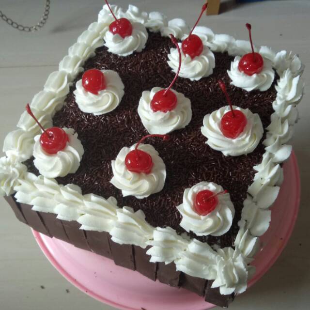 

Kue Ulang Tahun COD Depok