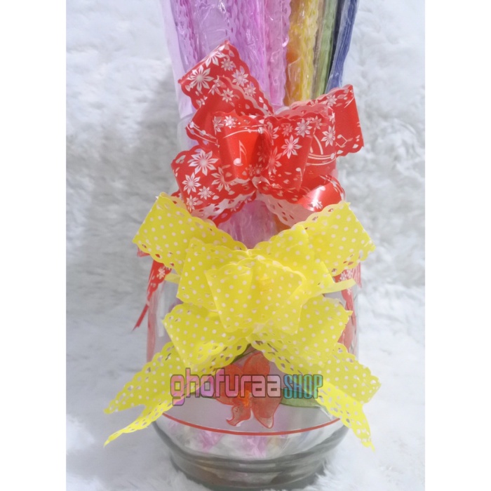 

Pita serut - pita tarik - pita kado - pita renda - pita motif by anak balon