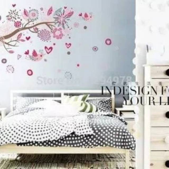 Stiker Dinding  Wallpaper 60x90cm Motif  Karakter  Bunga Love 