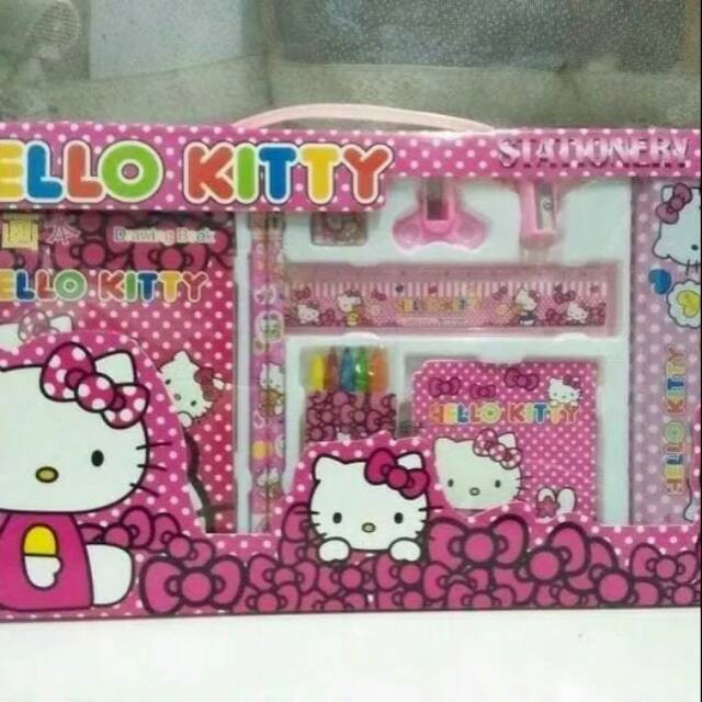 

Perlengkapan sekolah