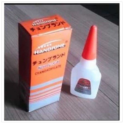 

Lem Korea Handsome Cyanoacrylate / Lem Cair Serbaguna
