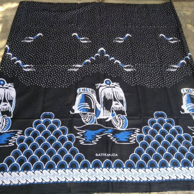 Sarung Batik Halus Motif Wayang Gunungan - Warna Hitam Putih  - Sarung Gus Azmi