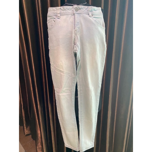 Jeans Wanita Merk TRIPLE Preloved