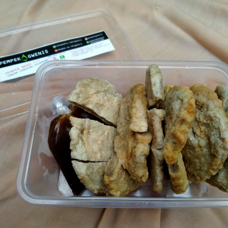 

PEMPEK GWENIS Paket Kulit Ikan Tenggiri