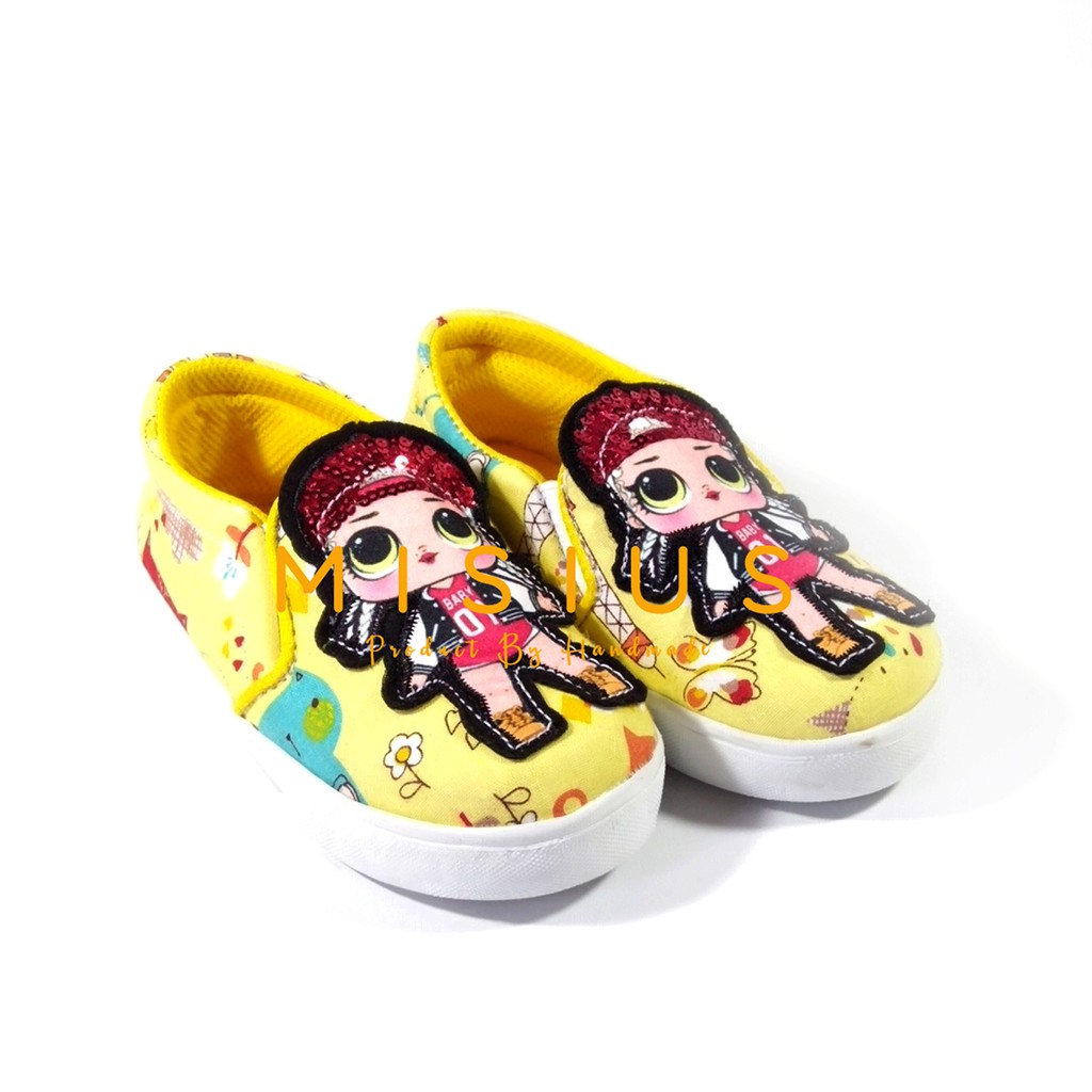 MISIUS Sepatu Anak Slip On Character LOL - KUNING