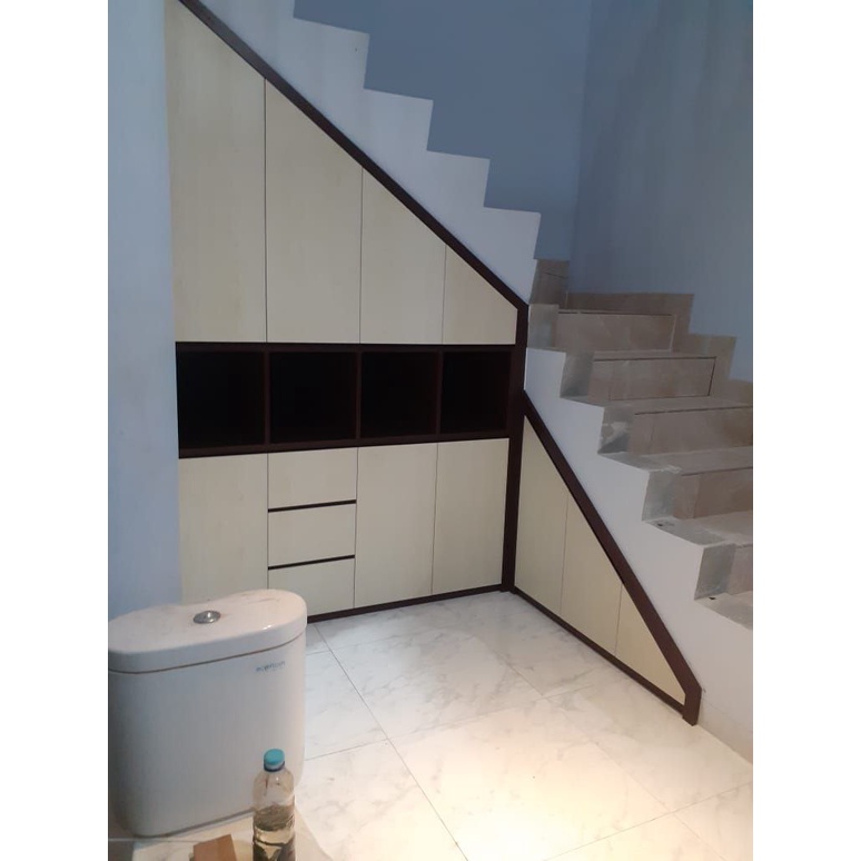 Lemari bawah tangga minimalis custom