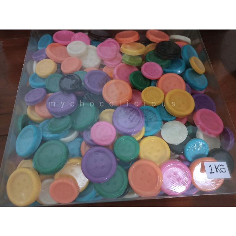 

COKELAT PRALINE MOTIF KANCING - 1 Kg