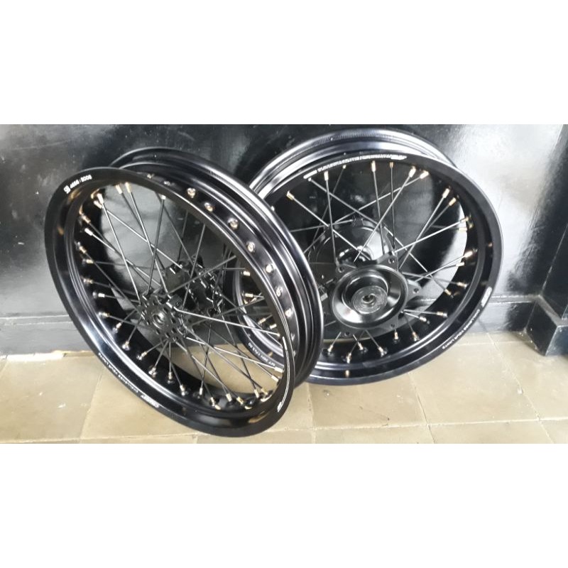 Velg set supermoto CRF 150 velg Scarlet