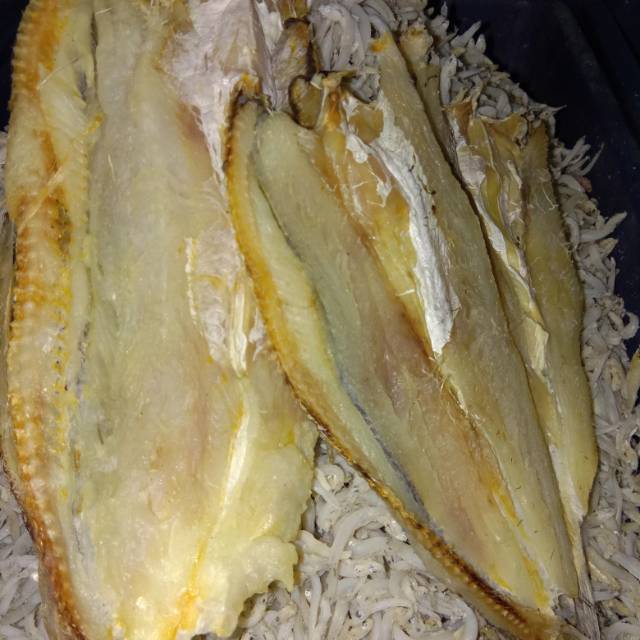 

Ikan asin Kacang-kacang 250gr