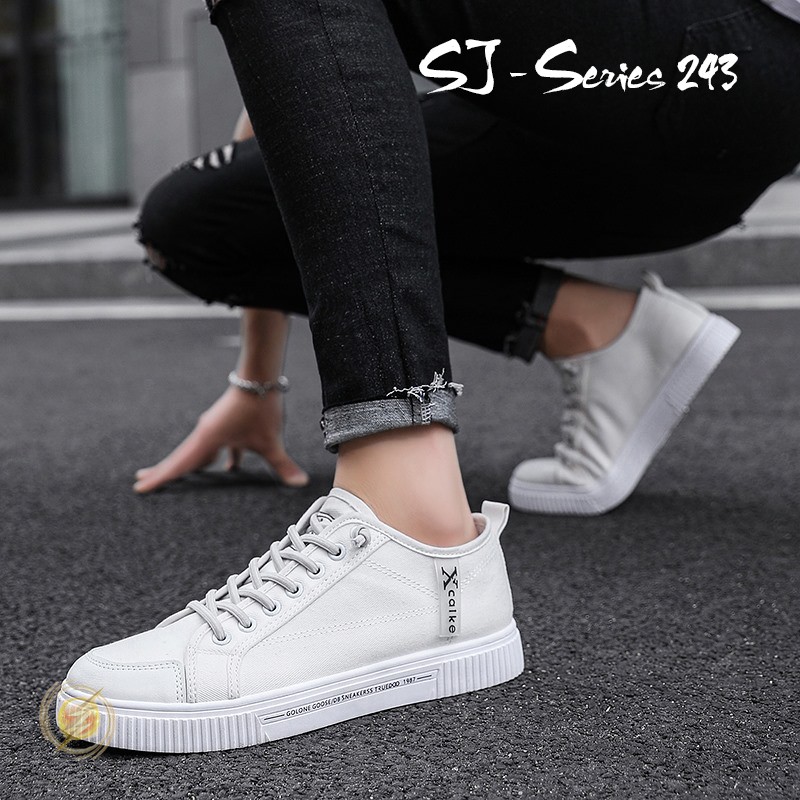 [MON.A] Sepatu Sneakers Pria Casual Hangout/Jalan-Jalan Santai Kualitas Import Premium - 243