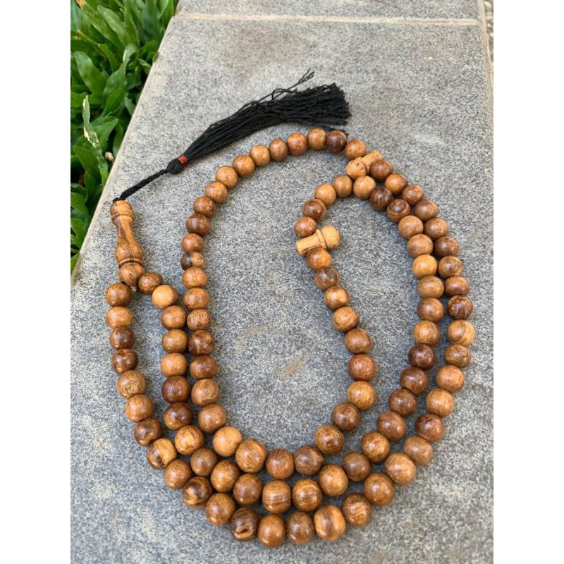 TASBIH KAYU GAHARU kayu gaharu asli /99 kayu gaharu