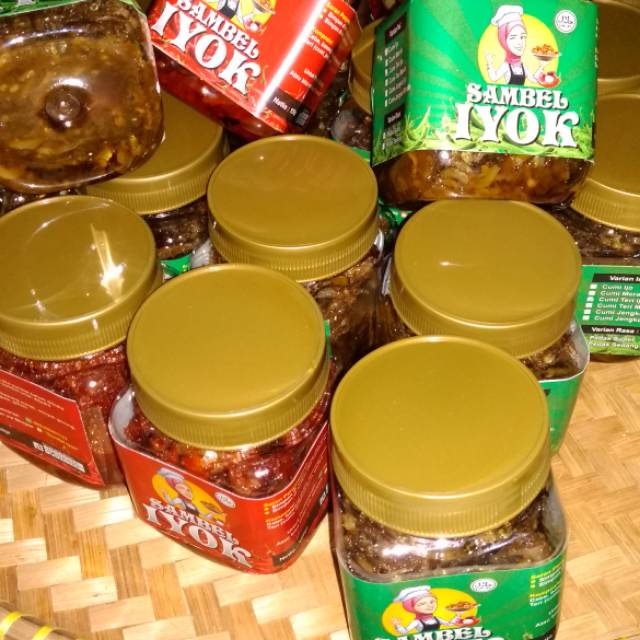 

Sambel Iyok (cumi+ teri+ jambal daging)