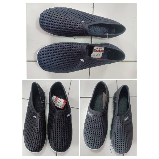 Sepatu karet ATT PSO /sepatu slip on