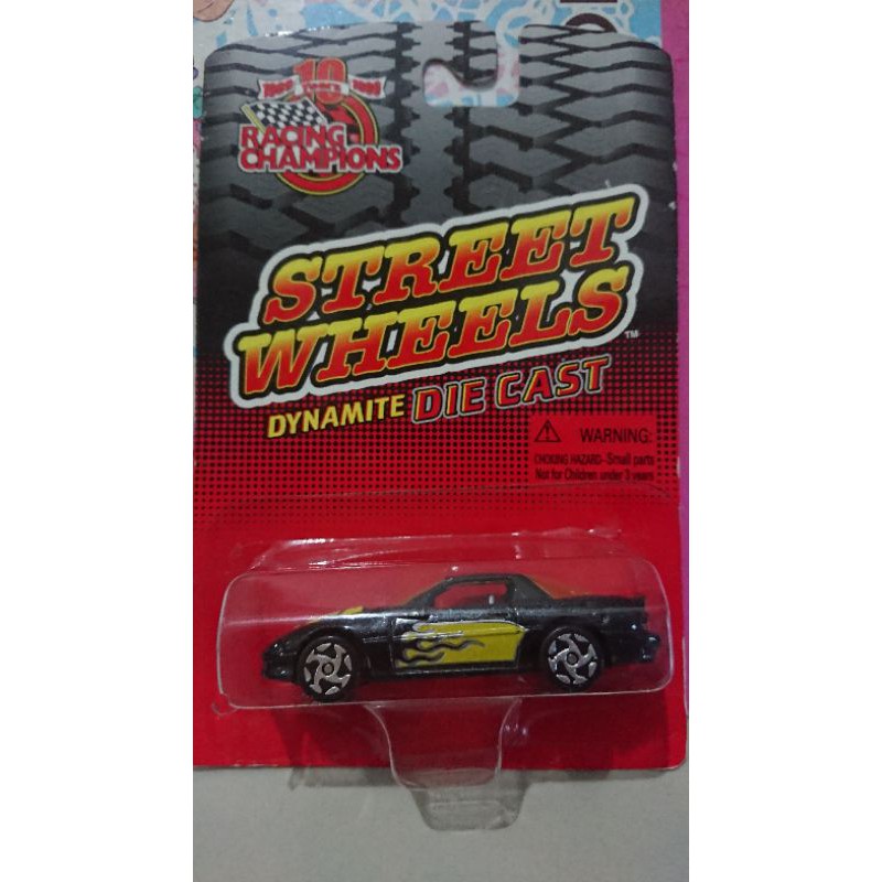 RACING CHAMPIONS CHEVROLET CAMARO