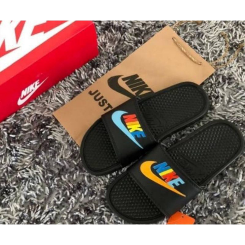 SANDAL SLIDE PRIA NIKE BENASSI SWOOSH COLOUR, SANDAL PRIA SLIPPER IMPORT, SANDAL NIKE BENNASI