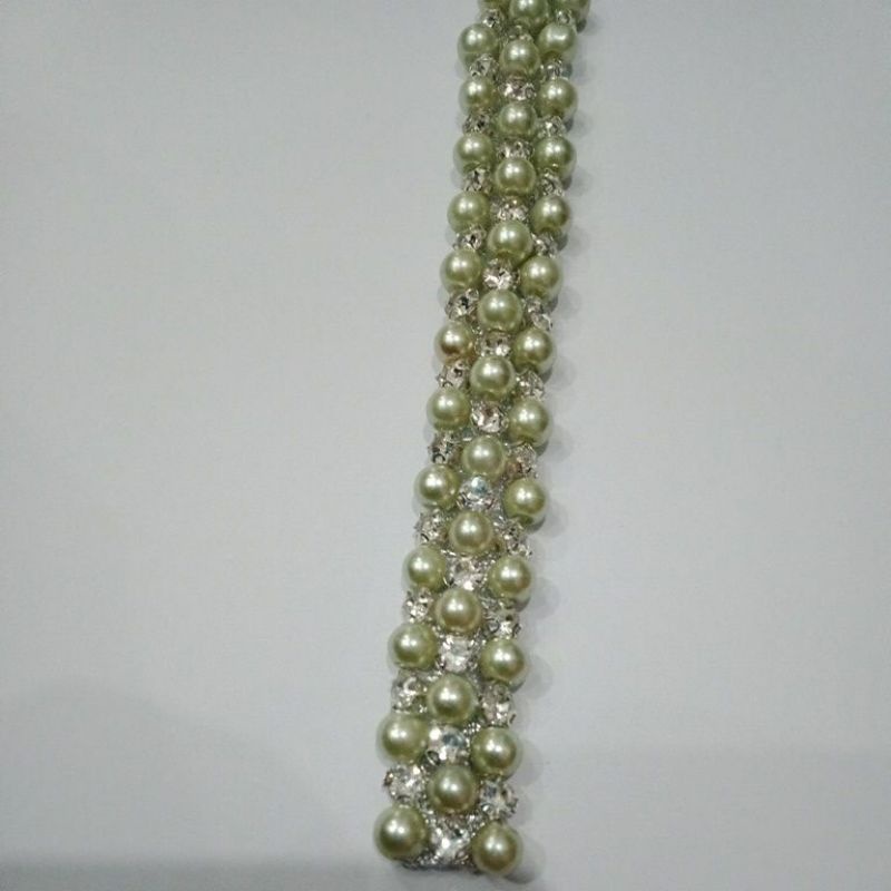 mutiara rangkai per 25 cm .