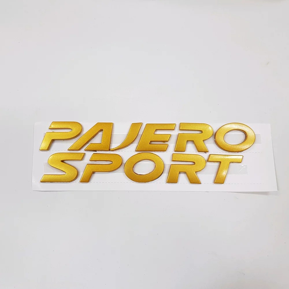 Emblem Kap Mesin Pajero Sport Gold