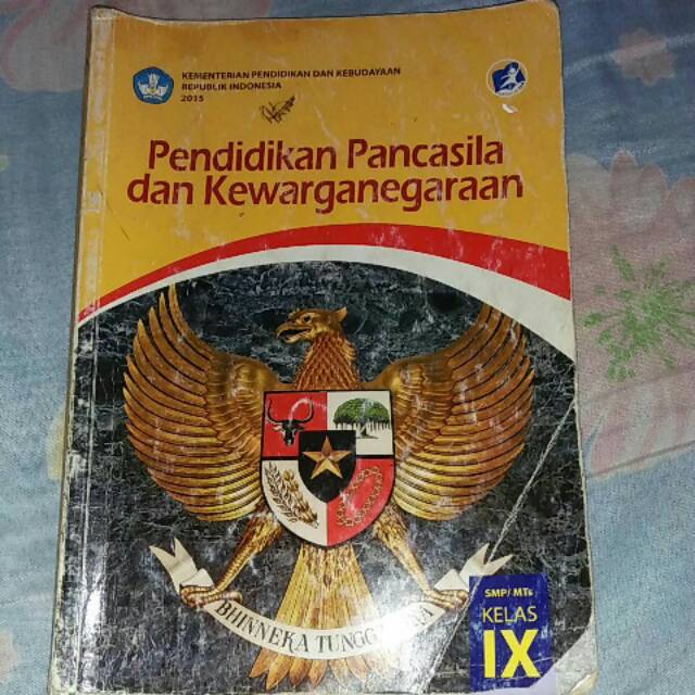 Preloved Buku pkn Smp kelas 9