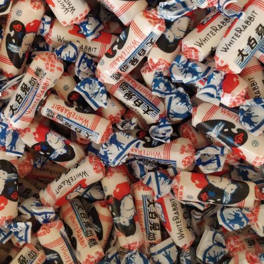 

(oza-491) Permen susu cap kelinci rabbit white rabbit @100gram (NON HALAL) ##