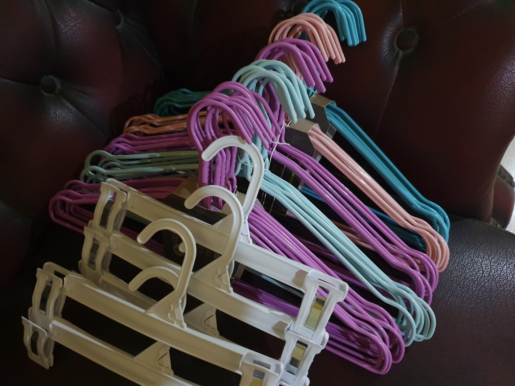 Hanger Jepit  Gantungan Baju Anak 25cm Bahan Plastik