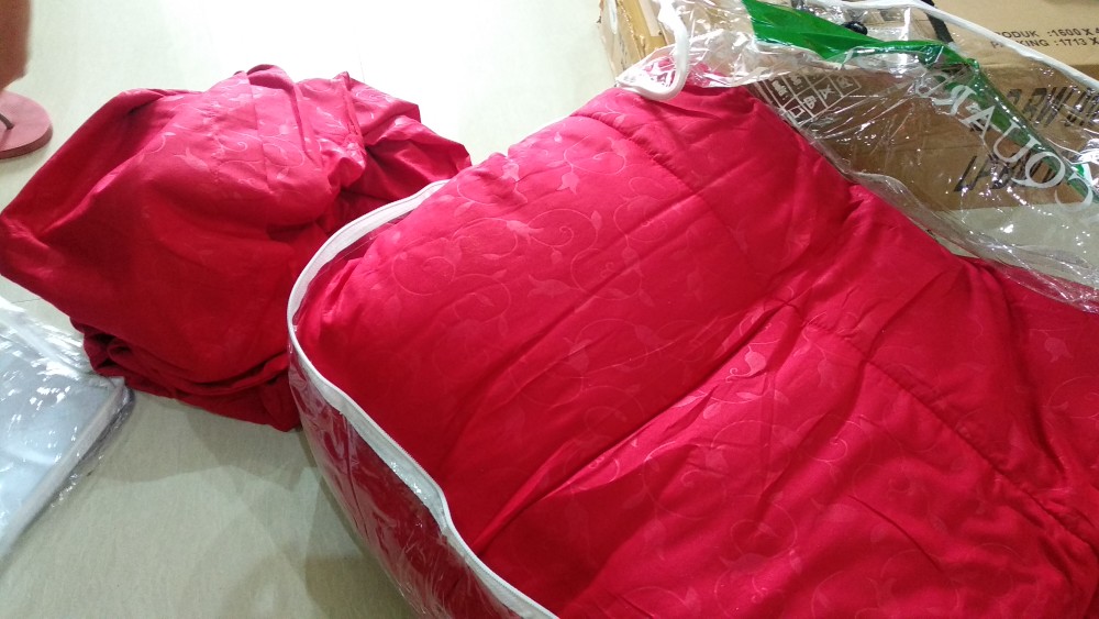 3kg Uk 180  King / Uk 160 Queen  Bc Bedcover Sprei Sprey Polos Cassamia Embos Timbul Chili Red Merah