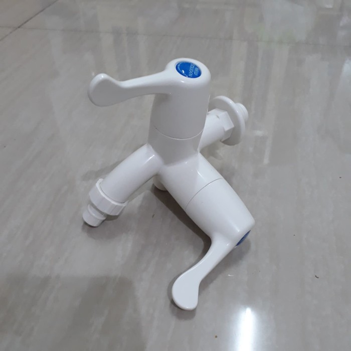 soligen kran cabang shower pvc double engkol