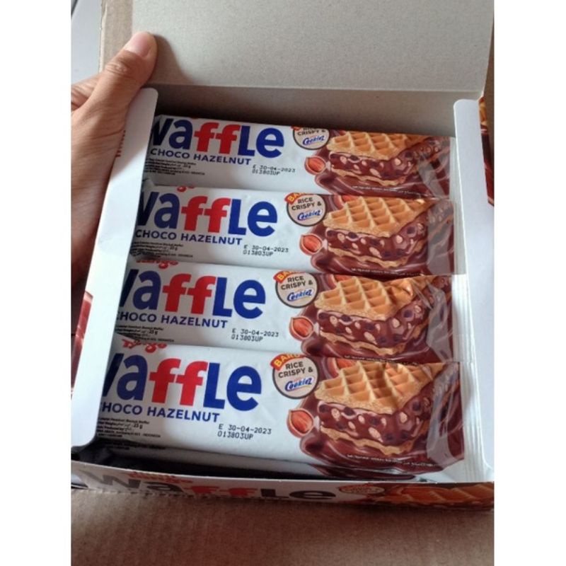 

Tango Waffle CHOCO HAZELNUT 1 box isi 12 x 25 gram ECERAN 2000