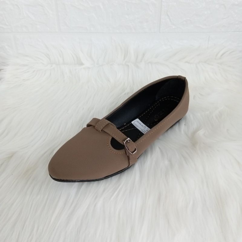 Sepatu Balet Wanita Simple Unik Kekinian Viral Flatshoes Terbaru Model Gesper Bisa COD FLASH SALE