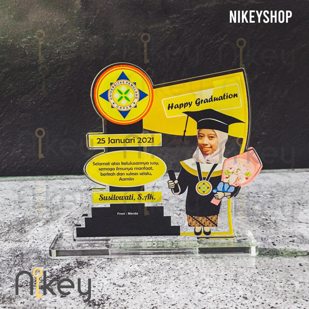 Kado Wisuda Plakat Akrilik, Plakat Wisuda Akrilik Karikatur Custom PK-0055