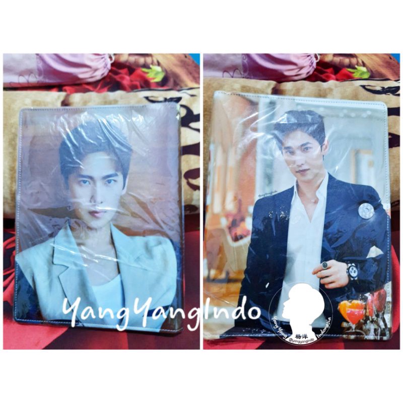 

binder custom Yang Yang