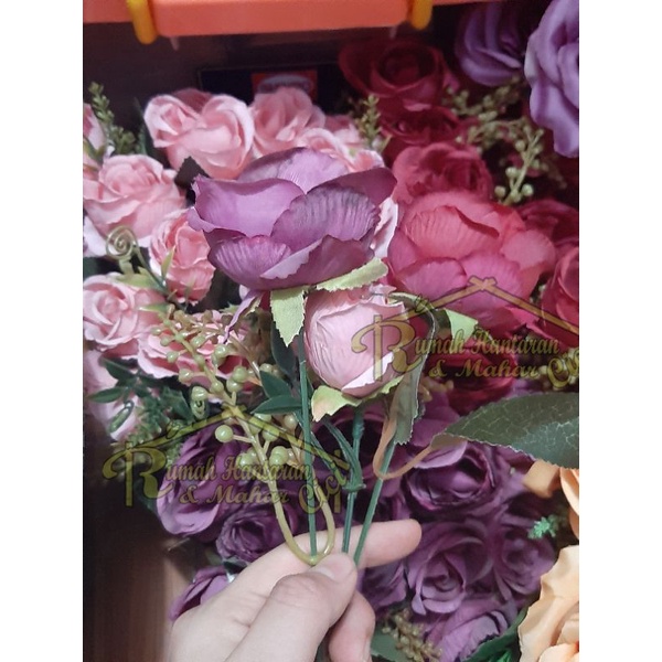 bunga mawar 1tangkai/bunga mawar satuan/bunga viola plastik/bunga plastik/bunga mawar plastik
