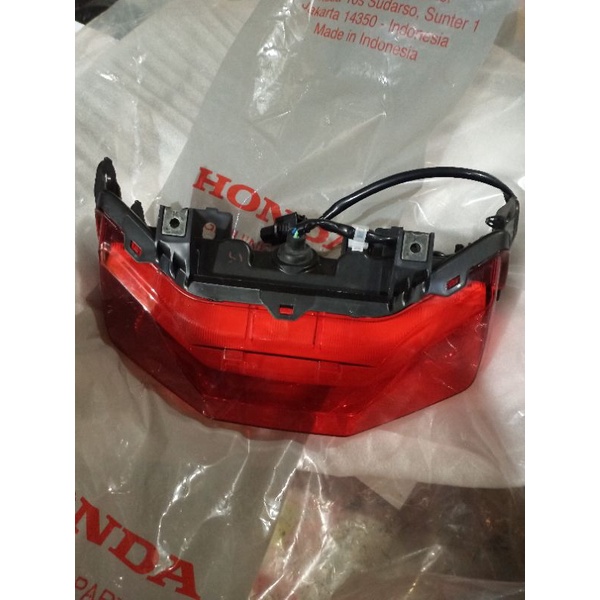 lampu belakang adv 150 original pnp adv 160 stoplamp lampu stop adv original