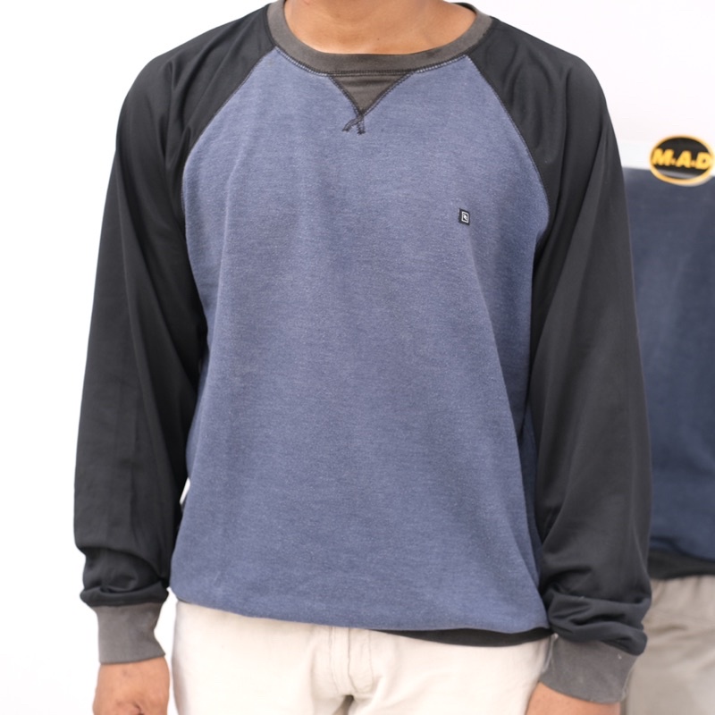 Crewneck Ripcurl Navy Small Logo 100%ORIGINAL uang kembali