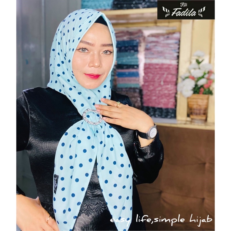 Hijab Hoodie Motif Polkadot Biru
