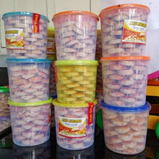 

Kue kacang makenak 1 toples