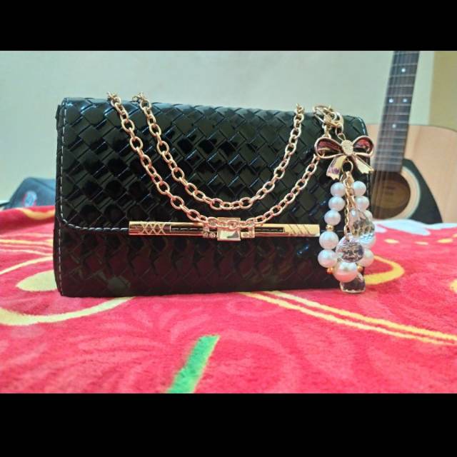 Tas selempang pesta wanita/tas import batam