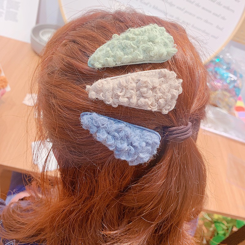 ACC150 Jepit Rambut Anak Wol Fuzzy Plush Warna Warni Korea Style Woman Hairpin Aksesoris Rambut Wanita S1177