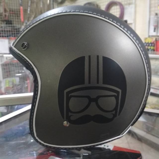 helm retro klasik