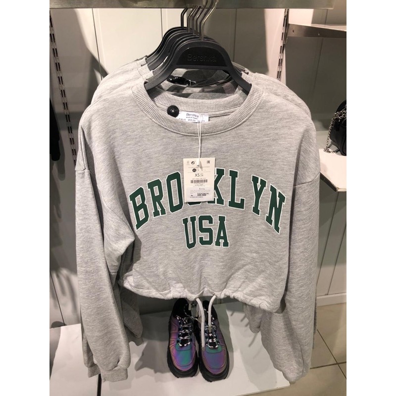 Bershka - Sweater Crop Top