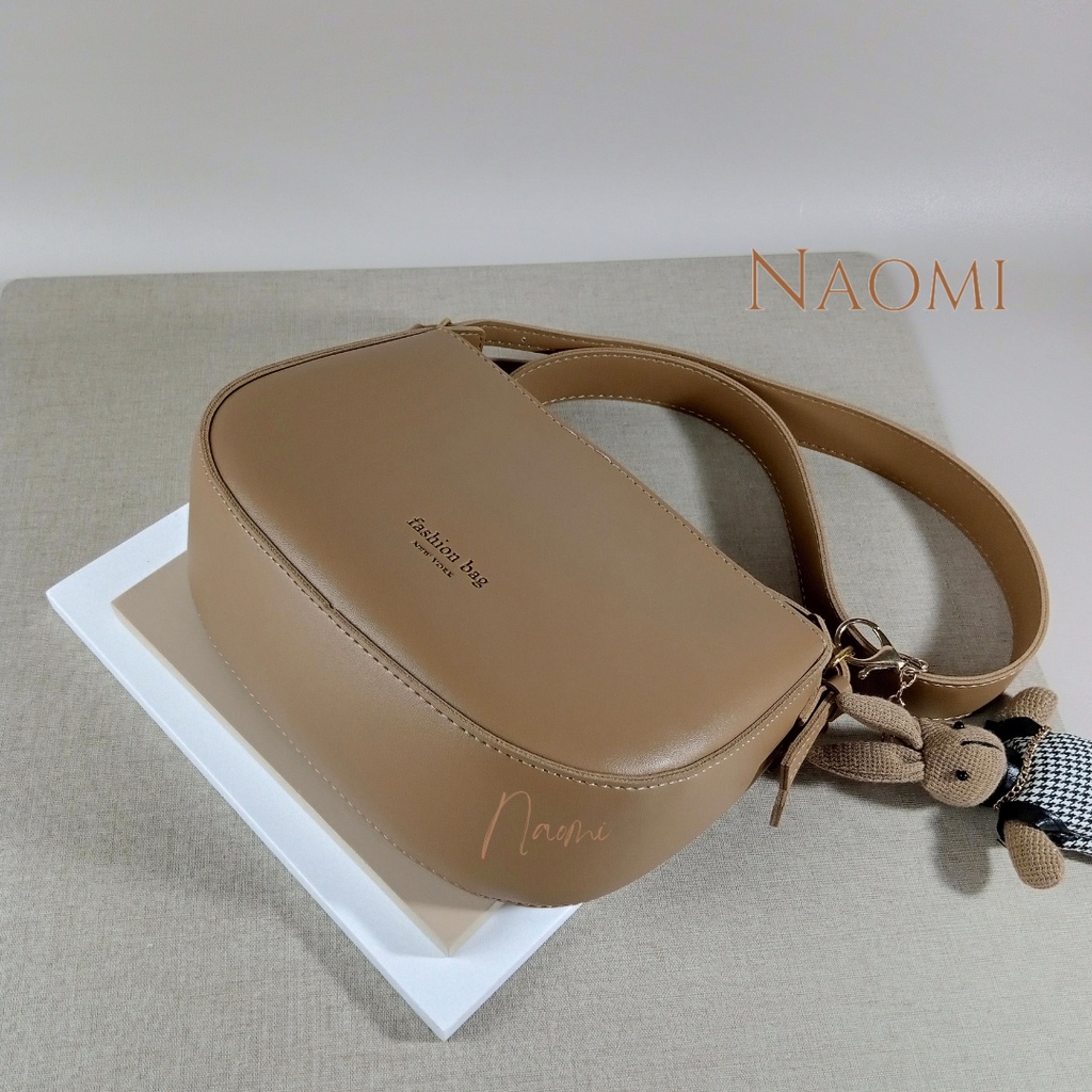 NAOMI - Pauline Sling Bag Import - Tas Branded - Fashion Bag Wanita Cream - Shoulder Bag - Sling Bag Premium Fashion Sintetis PU - Tas Naomi - Naomi Bag