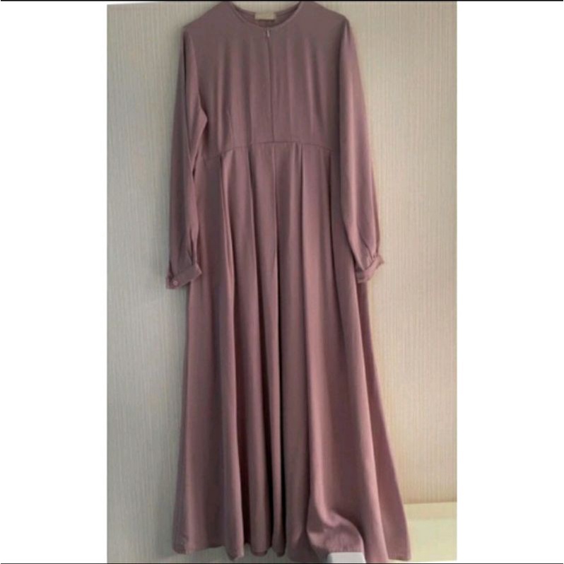 PRELOVED ZAFEETRI/preloved/zafeetri