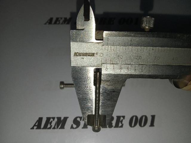 Baut L M3 x 35(3.5cm) stainless 304