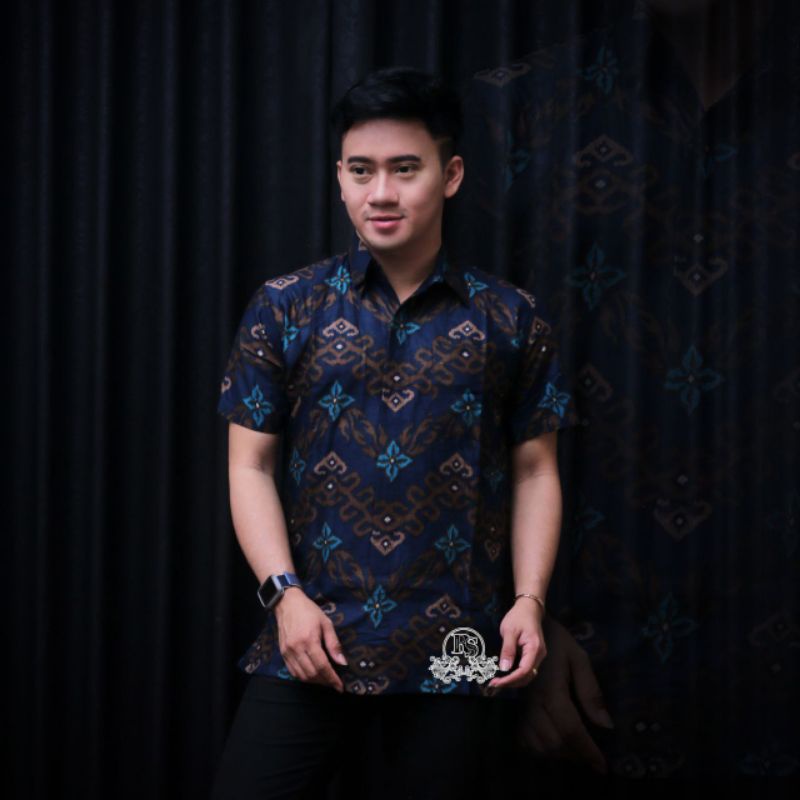 Kemeja pria batik motif terbaru 2022